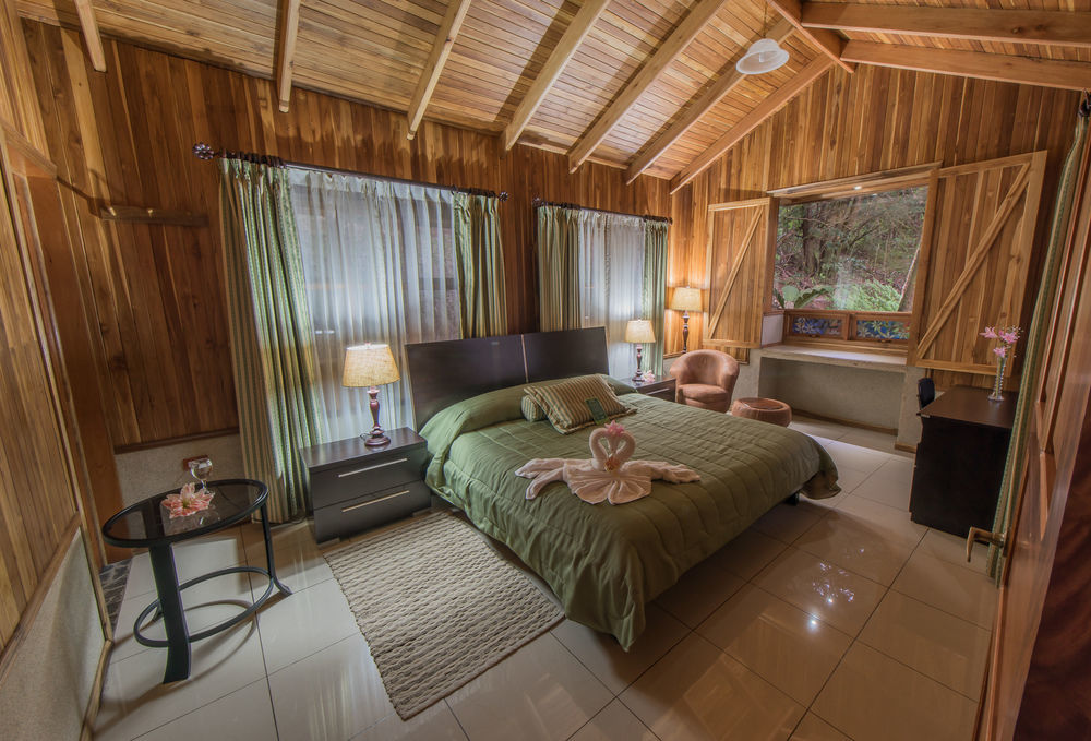 Los Pinos Cabins & Reserve Монте-Верде Экстерьер фото